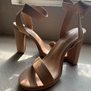 Tan Womens Top Moda heels